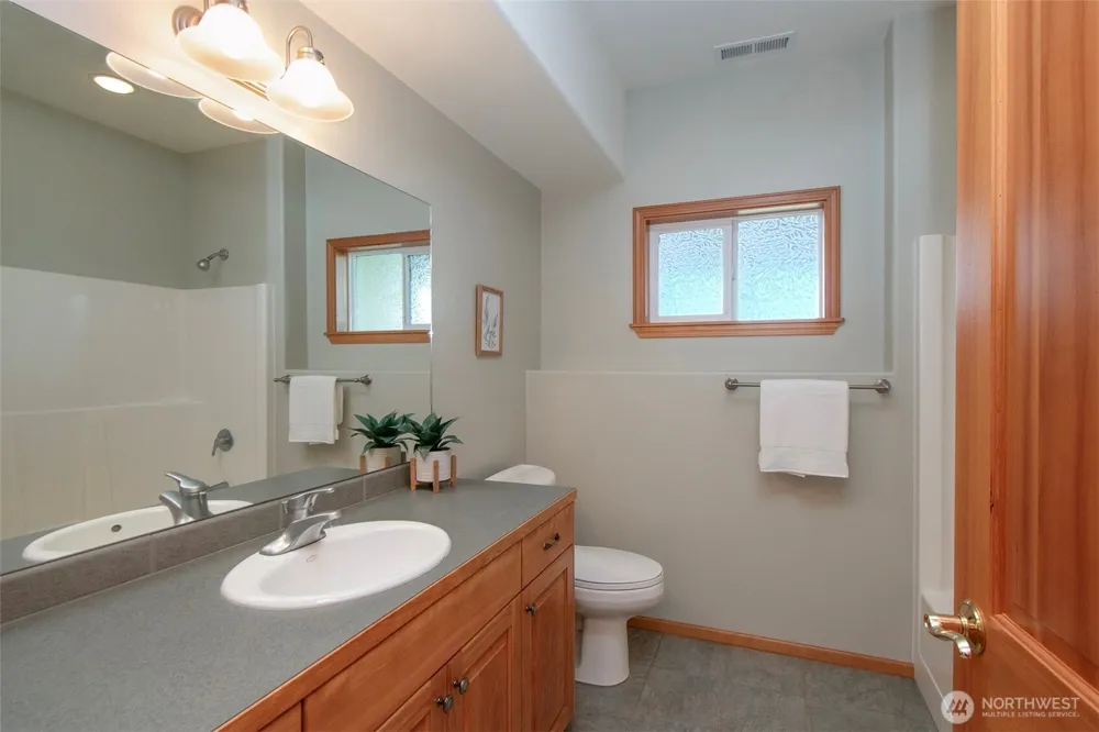 201 Karvellis Lane Port Angeles, WA 98363