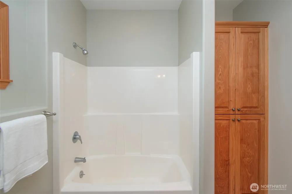 201 Karvellis Lane Port Angeles, WA 98363