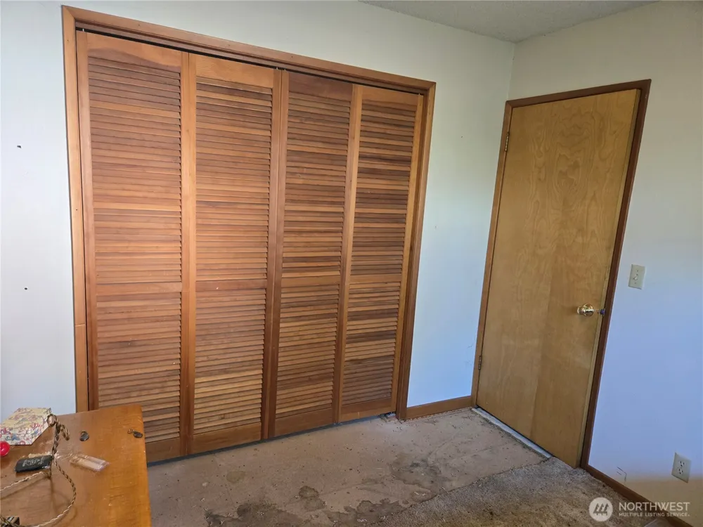30011 J PLACE Ocean Park, WA 98640