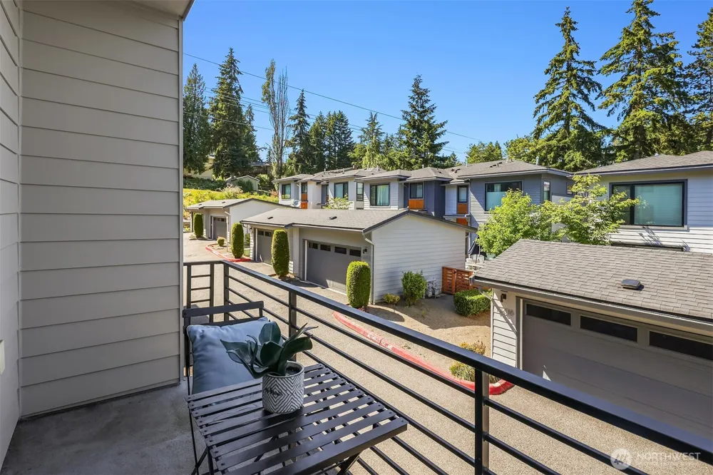 12819 SE 75th Court Newcastle, WA 98056