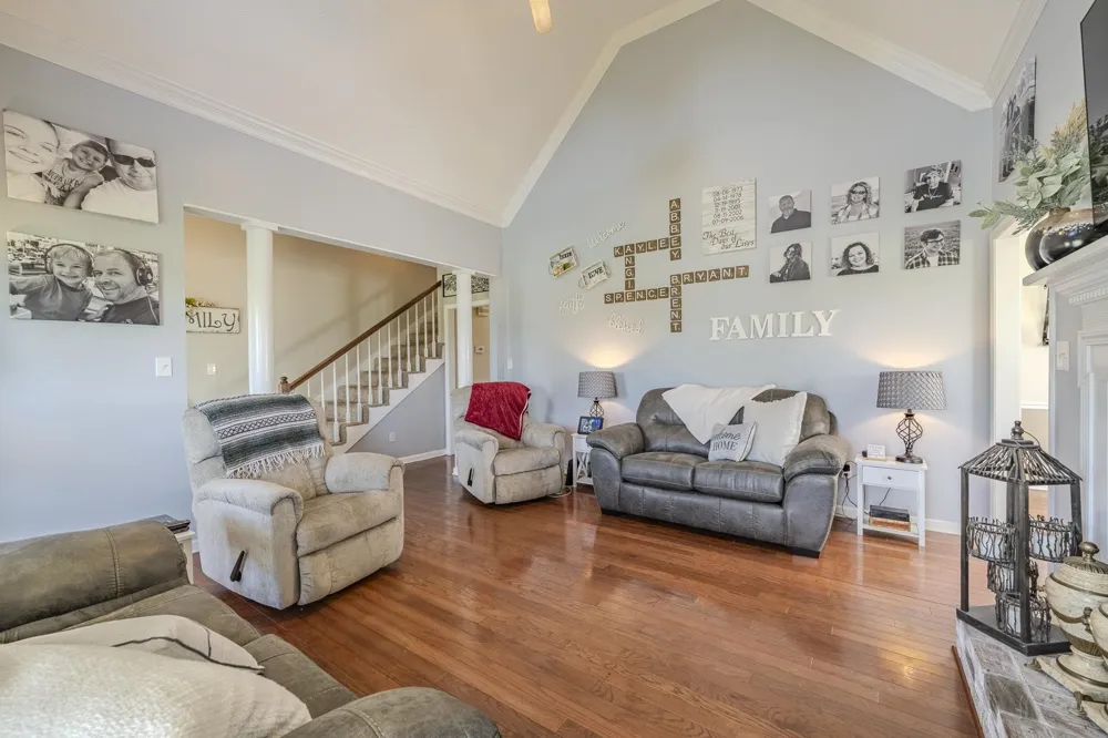 15 JH WINBORN LN Savannah, TN 38372