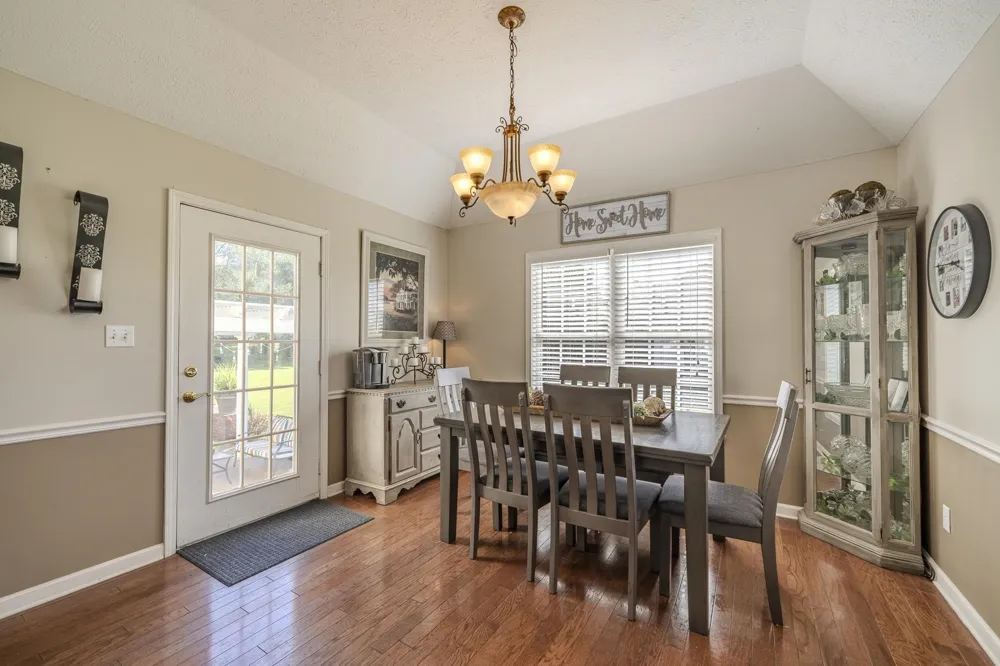 15 JH WINBORN LN Savannah, TN 38372