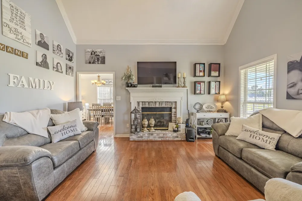 15 JH WINBORN LN Savannah, TN 38372