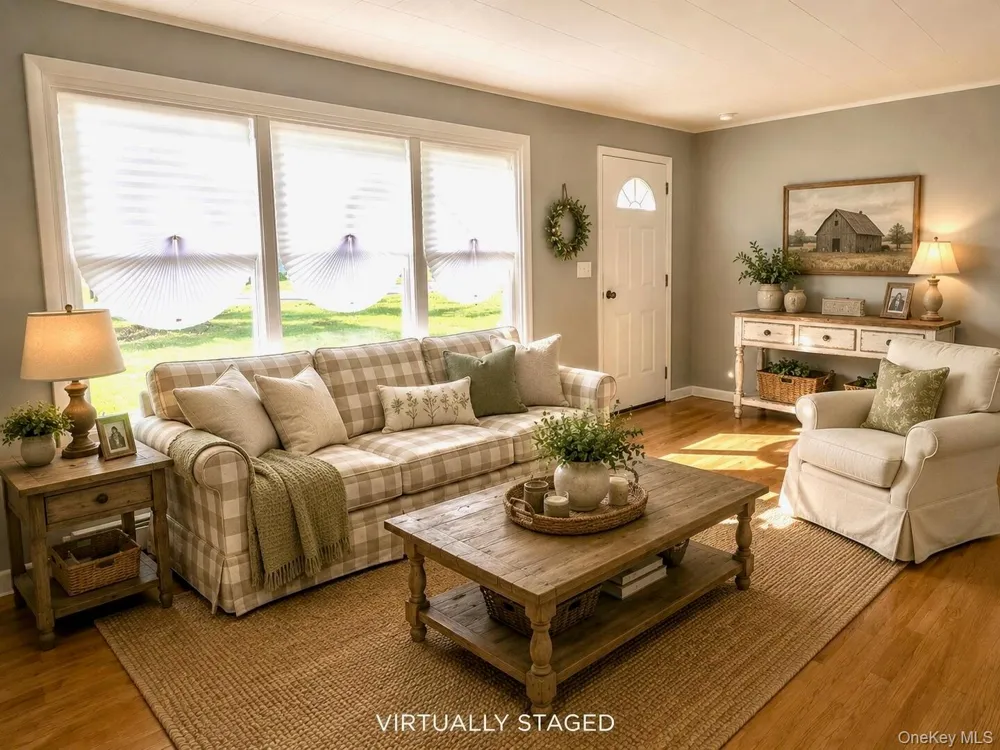 96 56 Windham, NY 12496