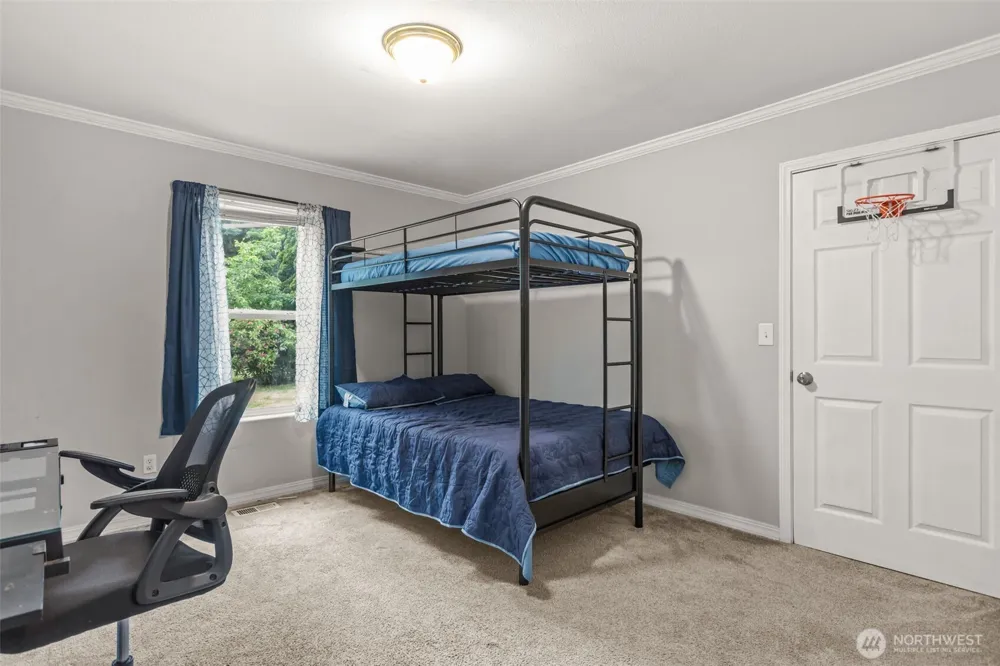 15839 Ordway Drive SE Yelm, WA 98597