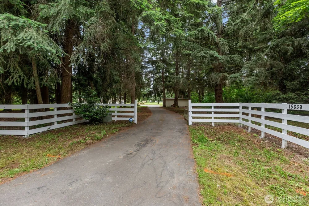 15839 Ordway Drive SE Yelm, WA 98597