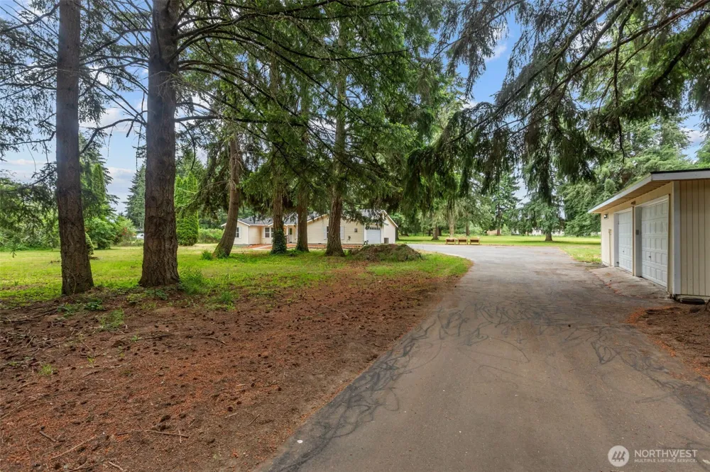 15839 Ordway Drive SE Yelm, WA 98597