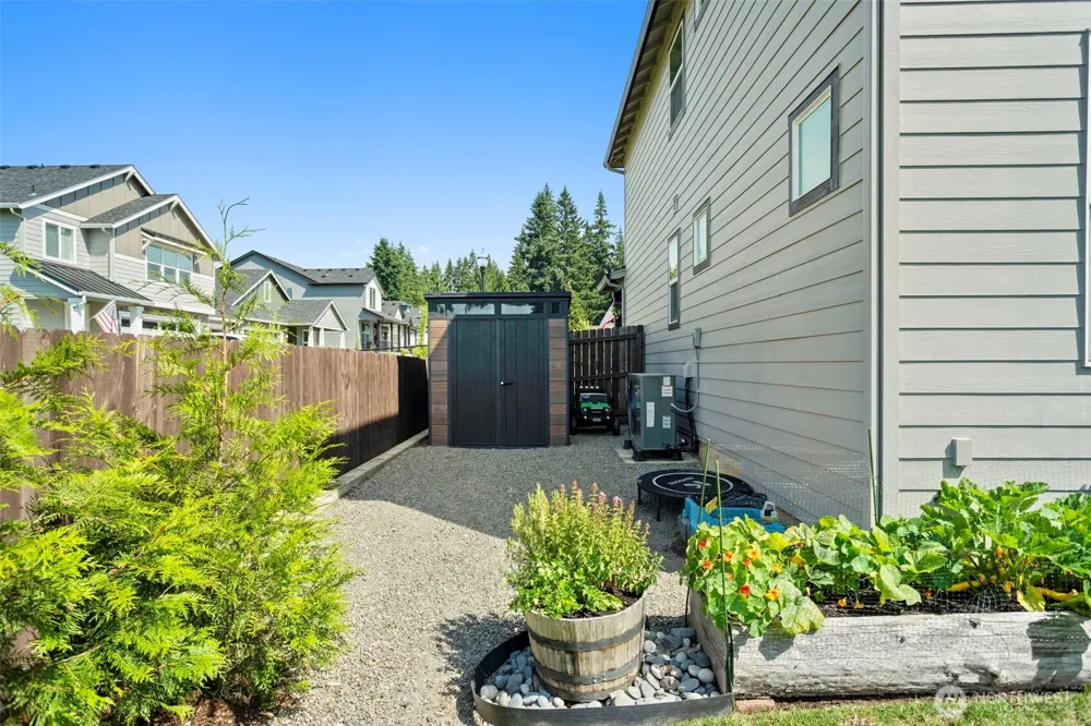 923 NW 26th Way Battle Ground, WA 98604