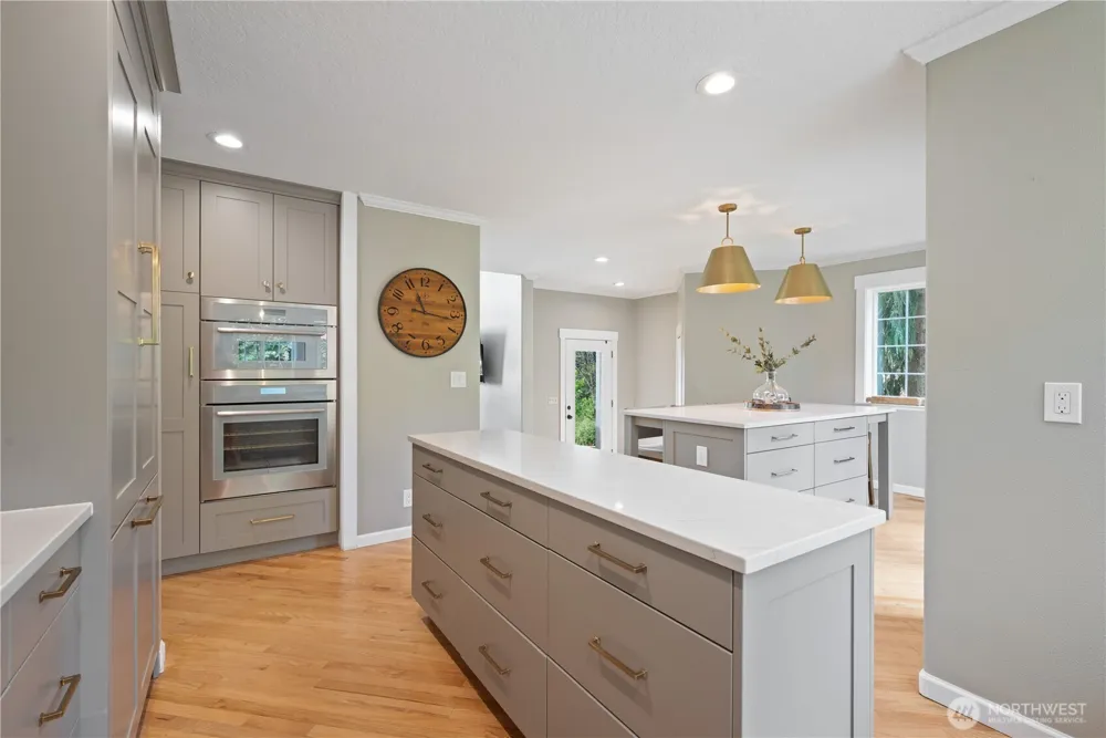 2420 Ivy Lane Kelso, WA 98626