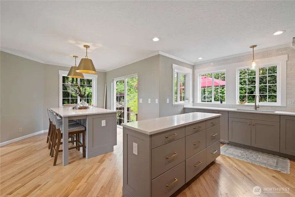 2420 Ivy Lane Kelso, WA 98626