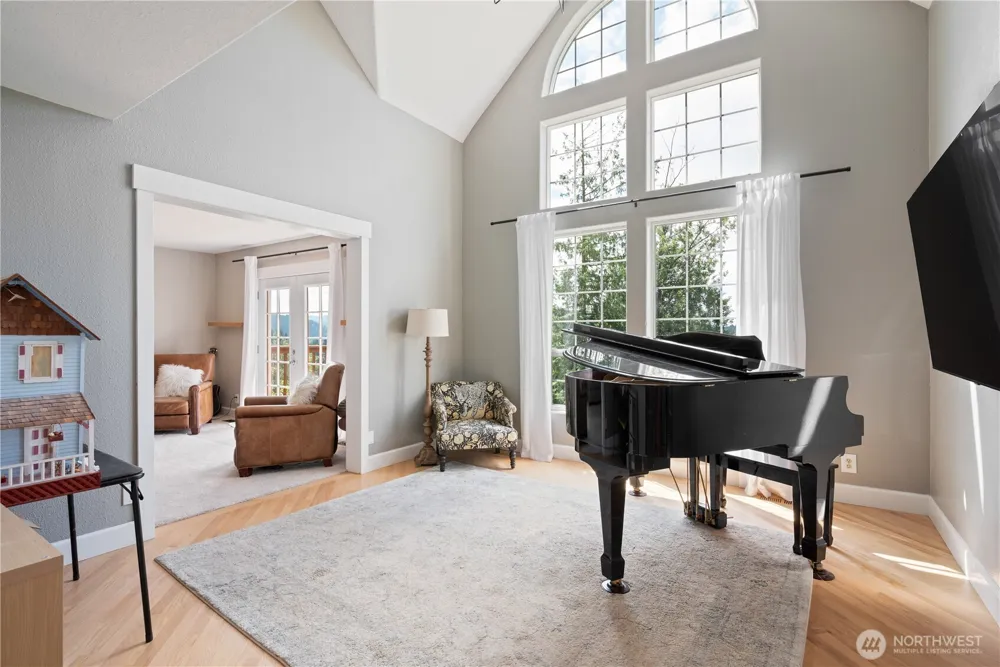 2420 Ivy Lane Kelso, WA 98626