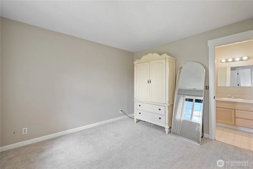 2420 Ivy Lane Kelso, WA 98626