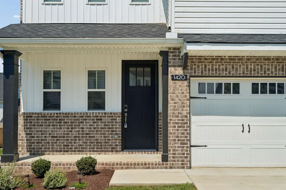 1420 Vanner Ct Gallatin, TN 37066