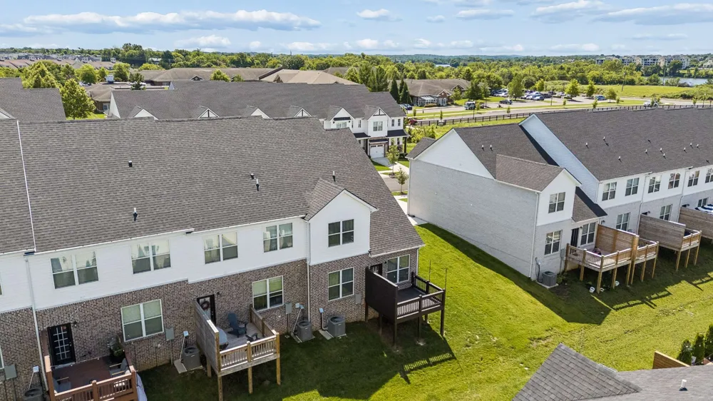 1420 Vanner Ct Gallatin, TN 37066
