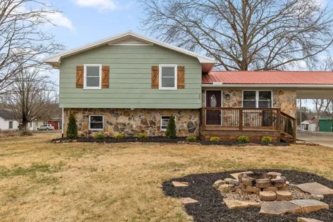 302 Locust Street