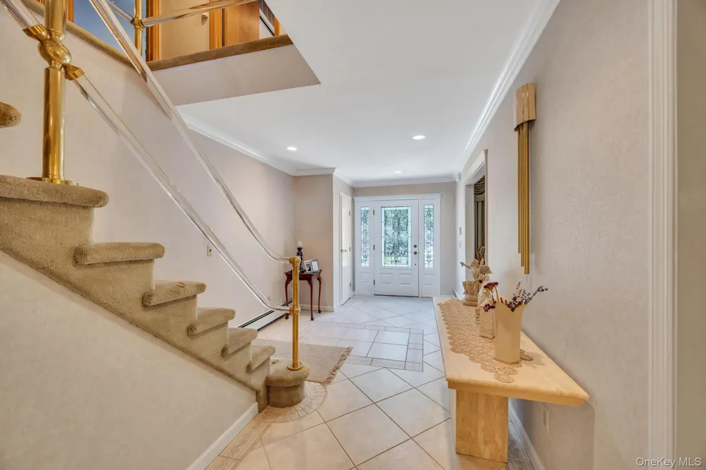 17 Cedar Place Kings Park, NY 11754