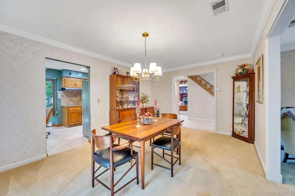 17 Cedar Place Kings Park, NY 11754