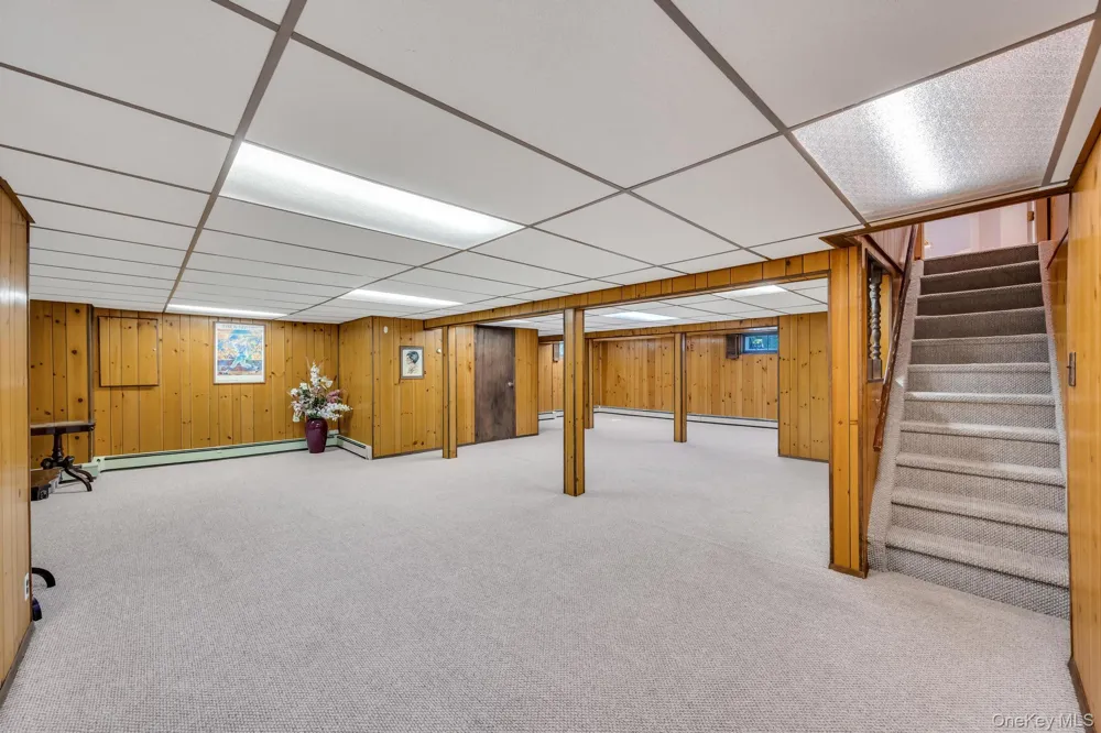 17 Cedar Place Kings Park, NY 11754