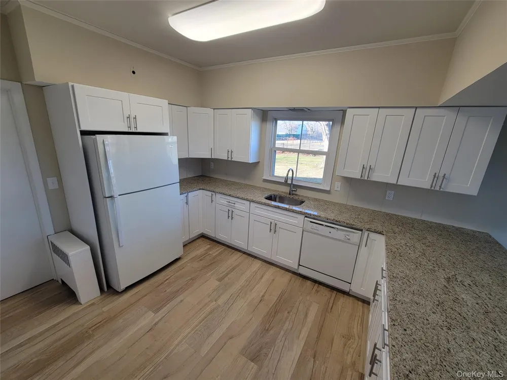 475 Route 25A #UNIT B Rocky Point, NY 11778