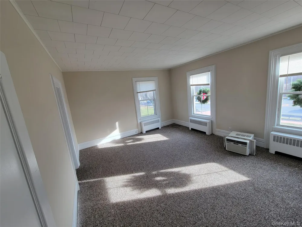 475 Route 25A #UNIT B Rocky Point, NY 11778