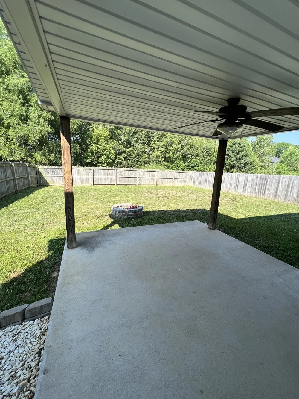 3748 Windhaven Dr Clarksville, TN 37040