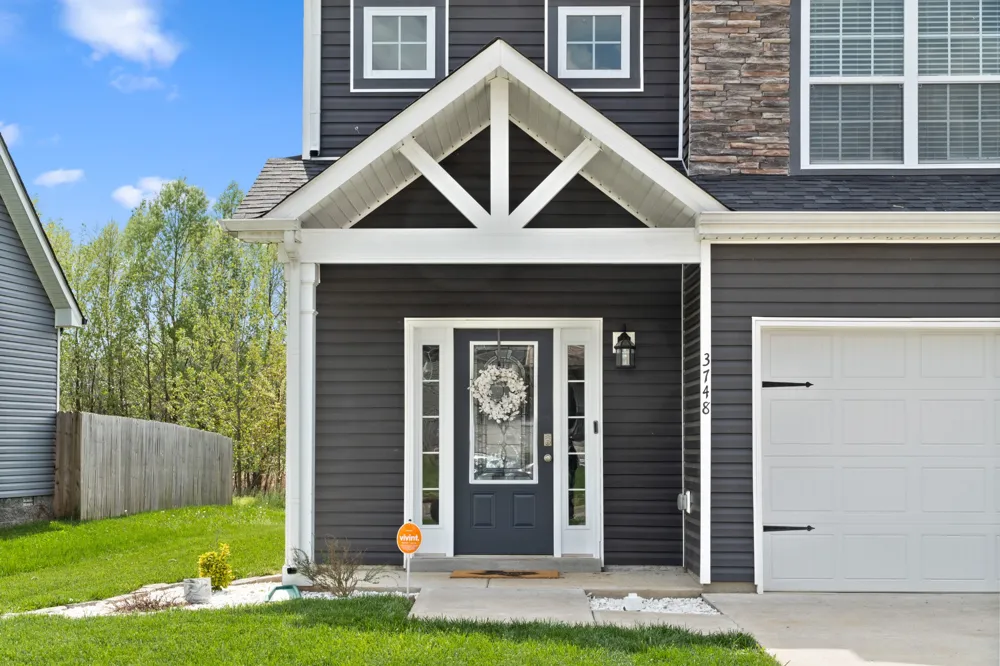 3748 Windhaven Dr Clarksville, TN 37040