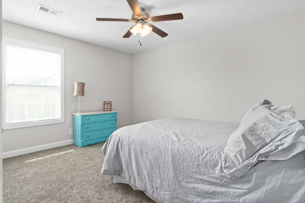 3748 Windhaven Dr Clarksville, TN 37040