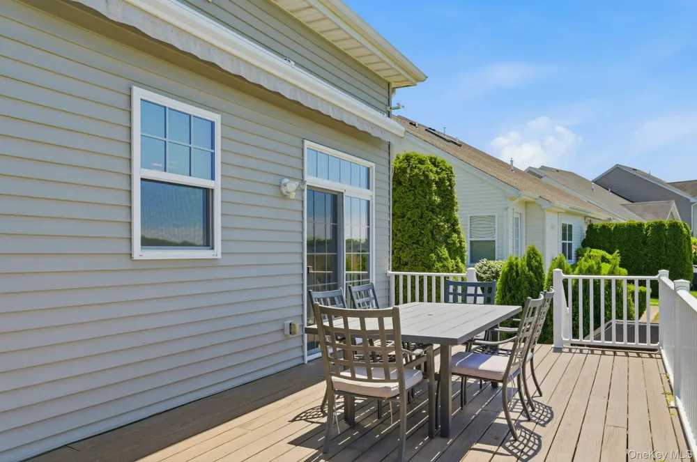 163 AUGUSTA DRIVE #163 Medford, NY 11763