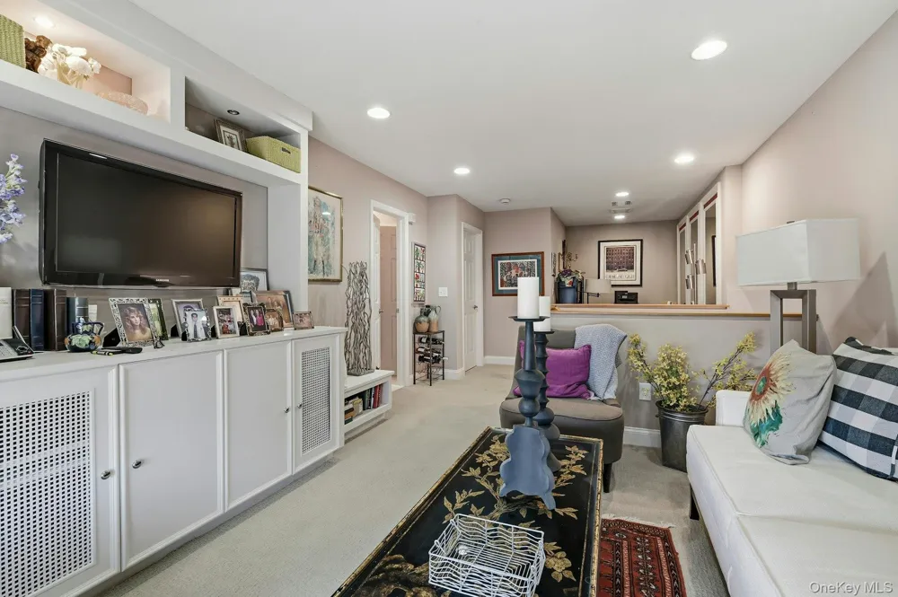 163 AUGUSTA DRIVE #163 Medford, NY 11763