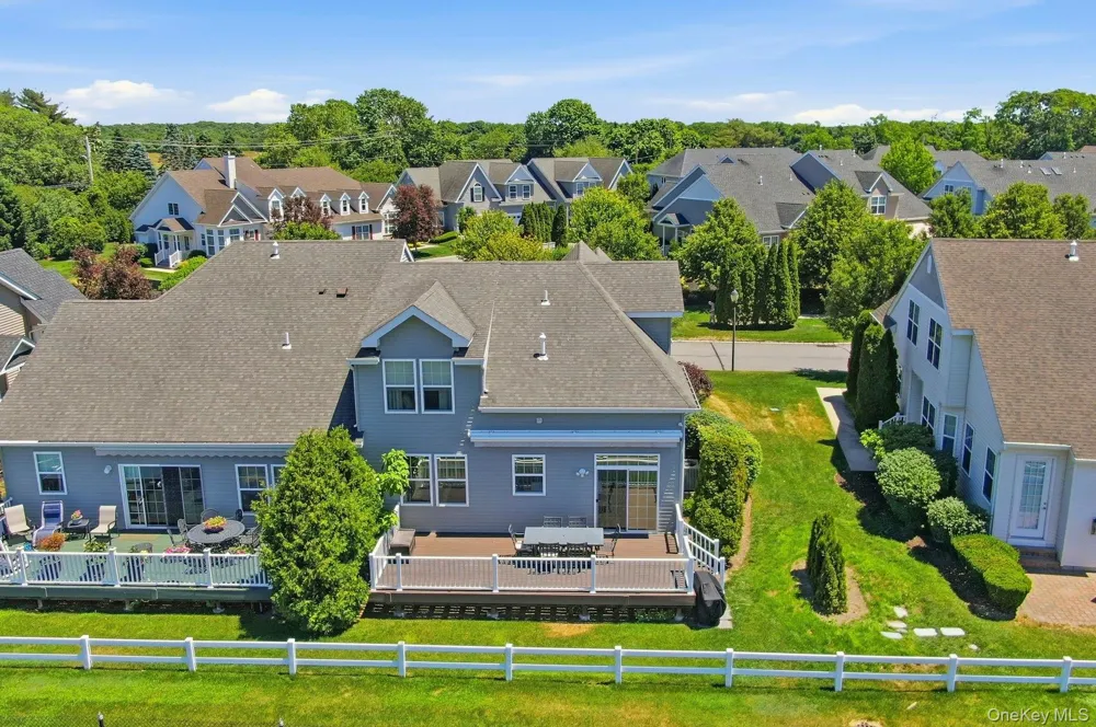 163 AUGUSTA DRIVE #163 Medford, NY 11763