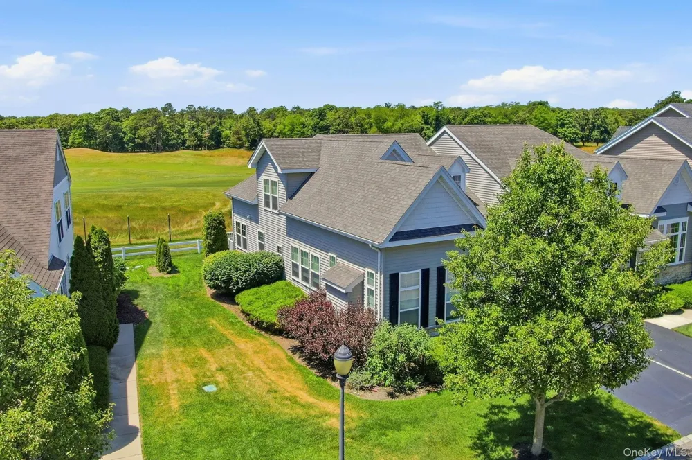 163 AUGUSTA DRIVE #163 Medford, NY 11763
