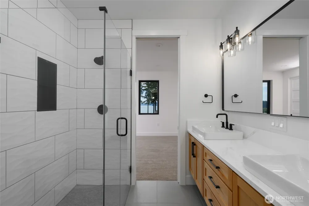 4209 Navigator Lane Anacortes, WA 98221