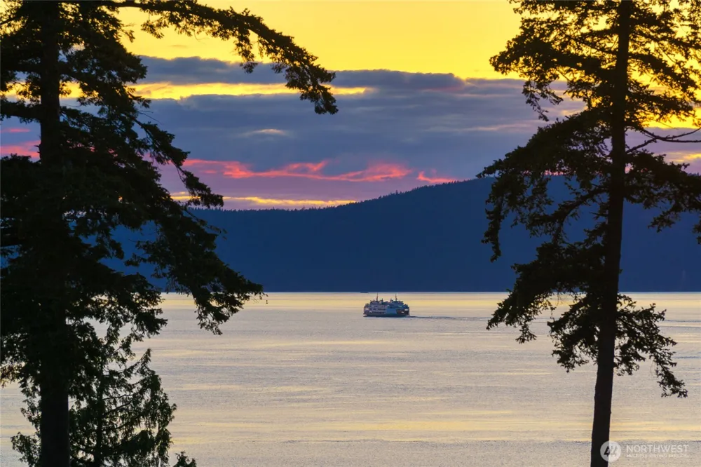 4209 Navigator Lane Anacortes, WA 98221