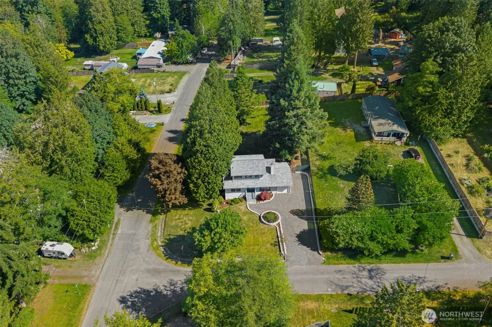 12506 NE Virginia Court Kingston, WA 98346