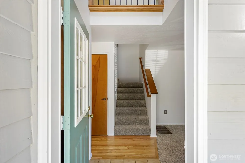 12506 NE Virginia Court Kingston, WA 98346