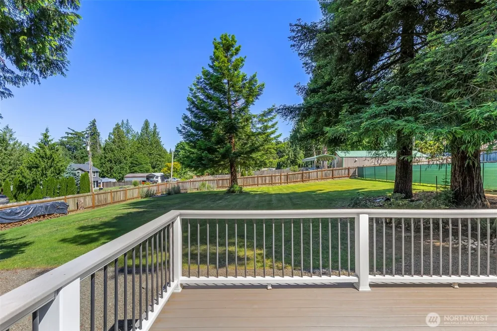 12506 NE Virginia Court Kingston, WA 98346