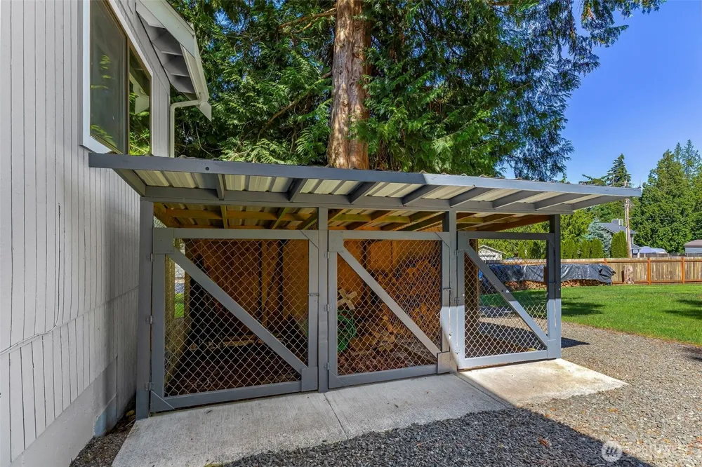 12506 NE Virginia Court Kingston, WA 98346