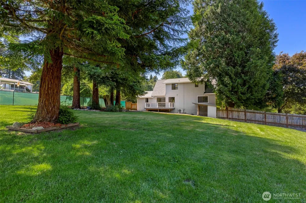 12506 NE Virginia Court Kingston, WA 98346
