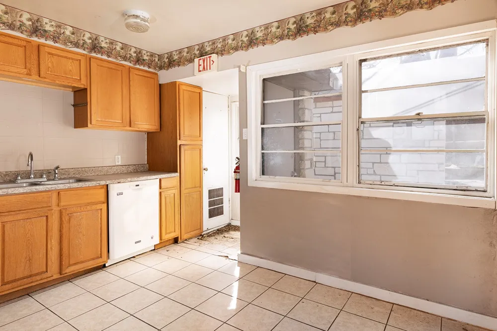 104 E Fifth Street Brady, TX 76825