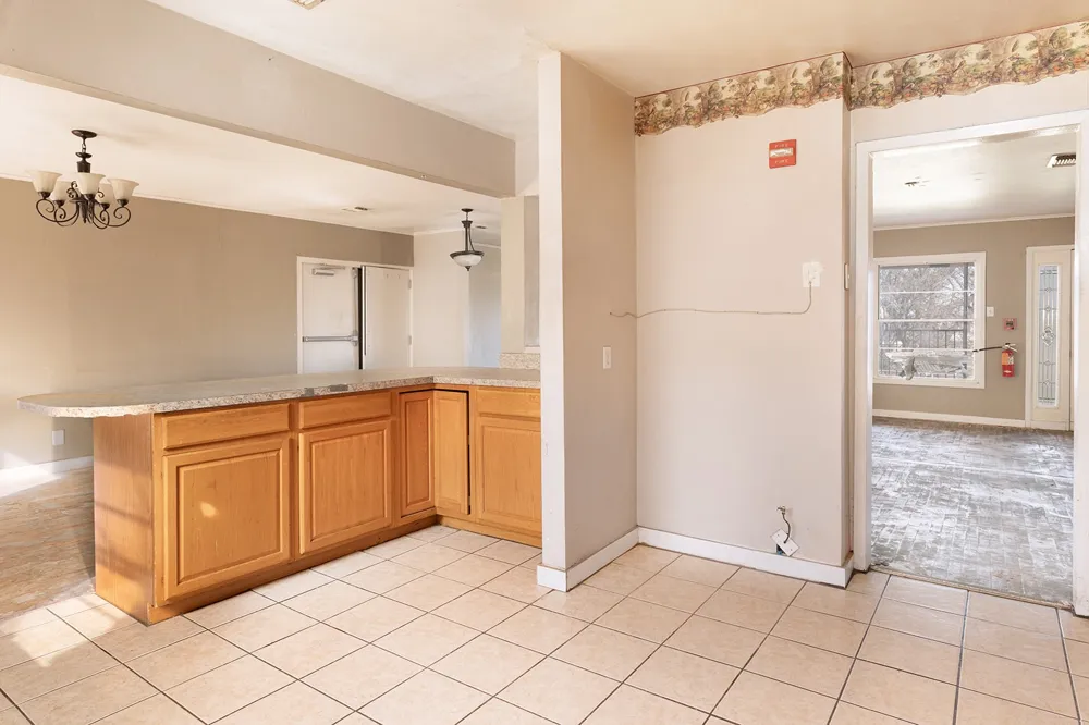 104 E Fifth Street Brady, TX 76825