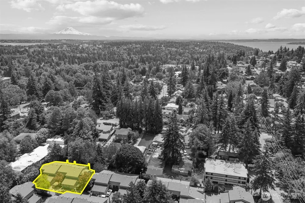 15628 8th Avenue SW #C Burien, WA 98166