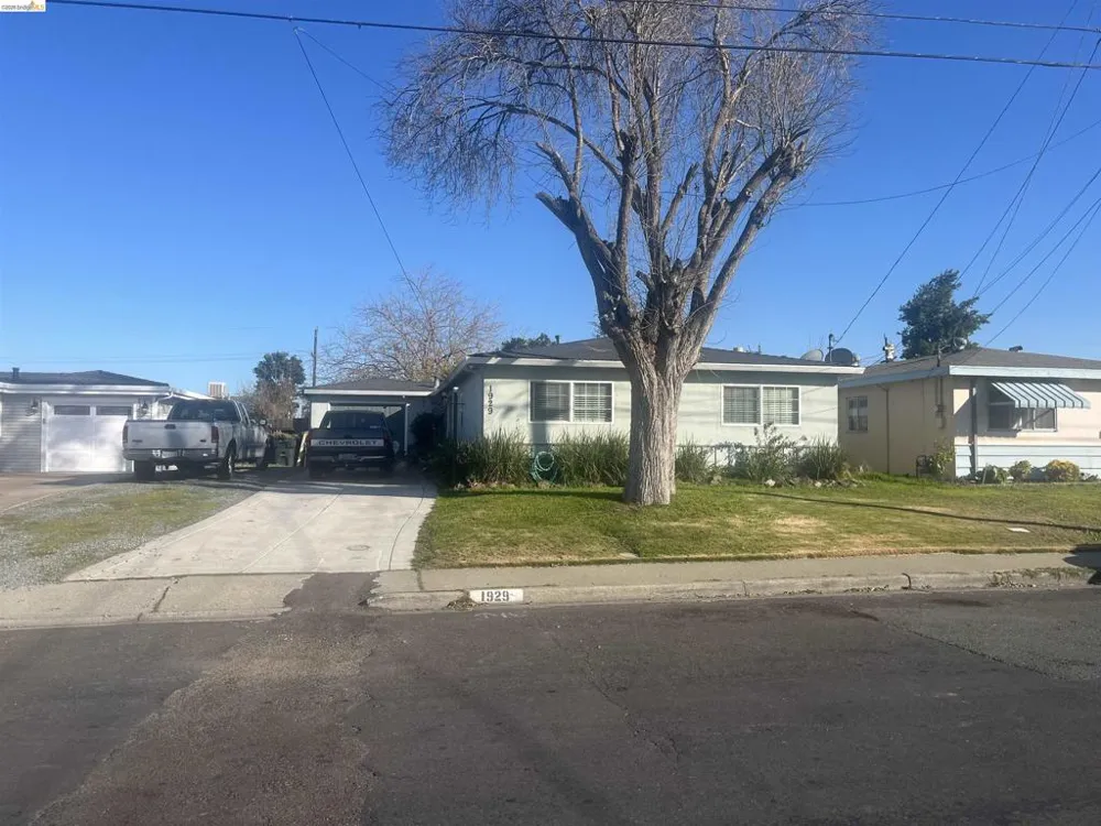 1929 Crestwood Dr Antioch, CA 94509