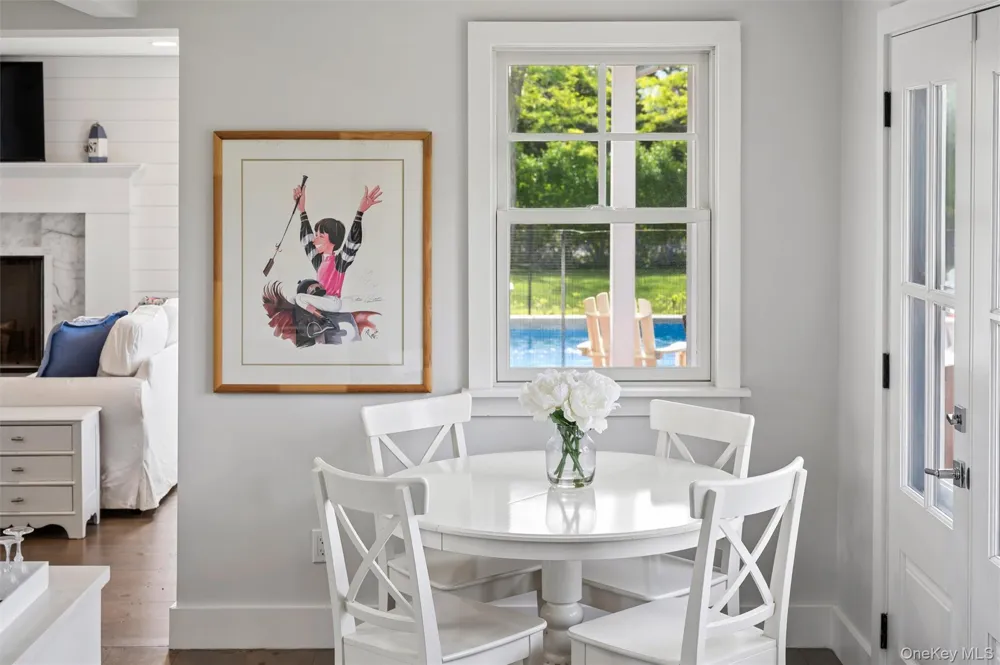 87 Foster Avenue Hampton Bays, NY 11946