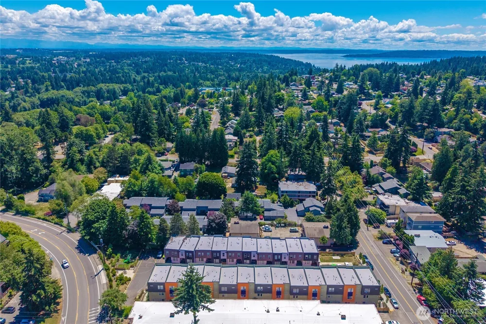 15612 8th Avenue SW #104 Burien, WA 98166