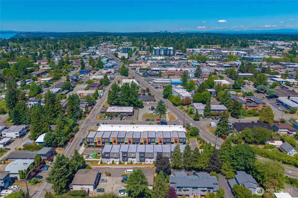 15612 8th Avenue SW #104 Burien, WA 98166