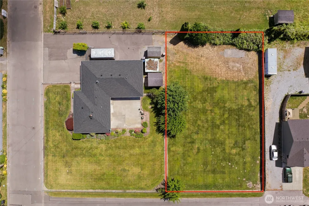 428 4th Avenue SE Pacific, WA 98047