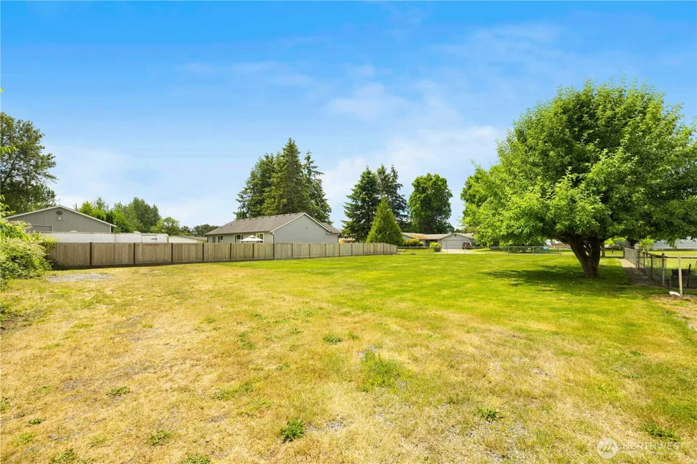 428 4th Avenue SE Pacific, WA 98047