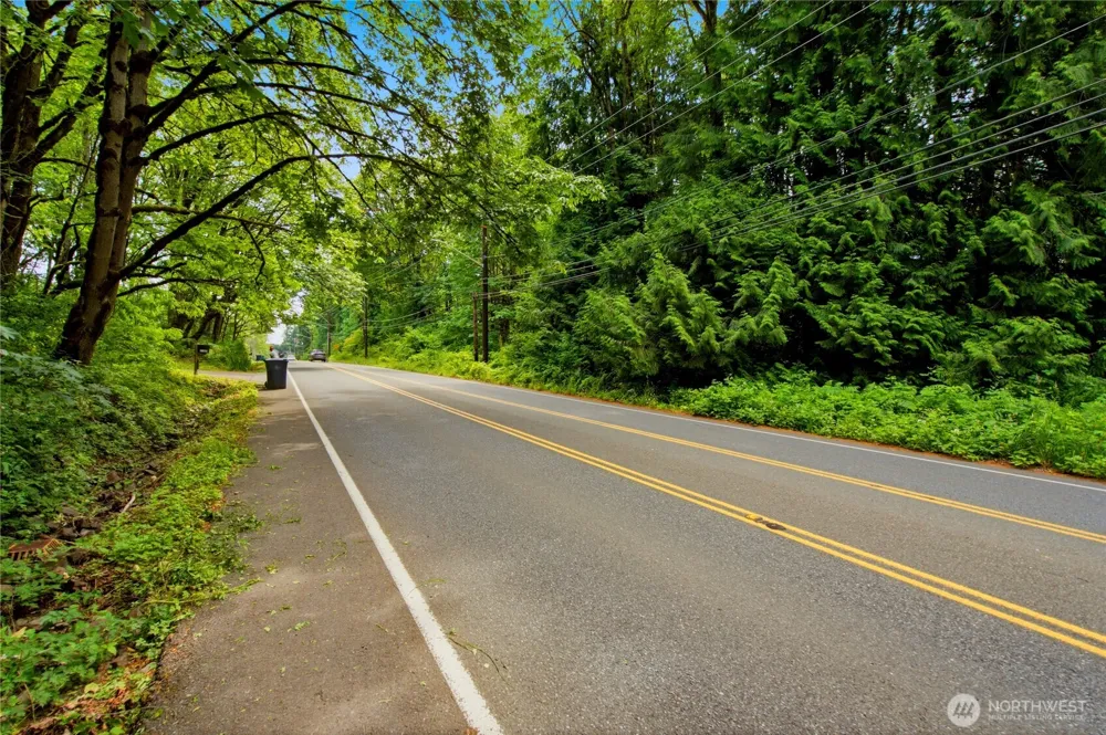 21 XXX NE 133rd Street Woodinville, WA 98077