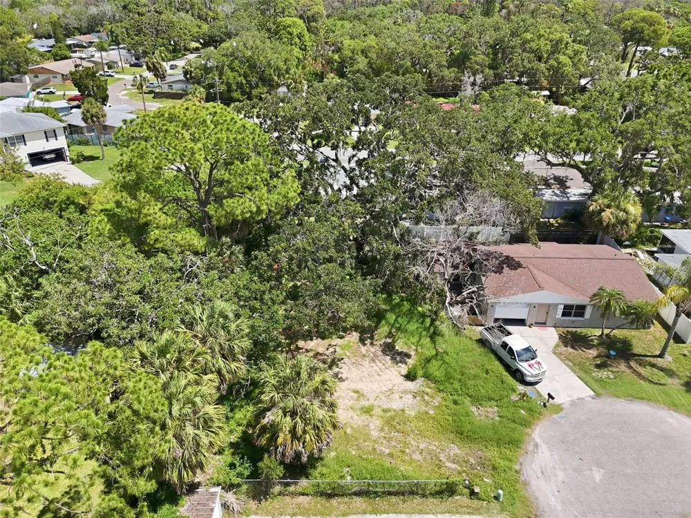 4925 AMHERST COURT New Port Richey, FL 34652