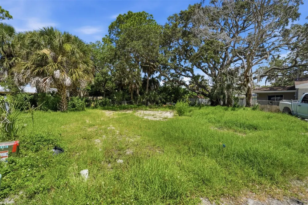 4925 AMHERST COURT New Port Richey, FL 34652